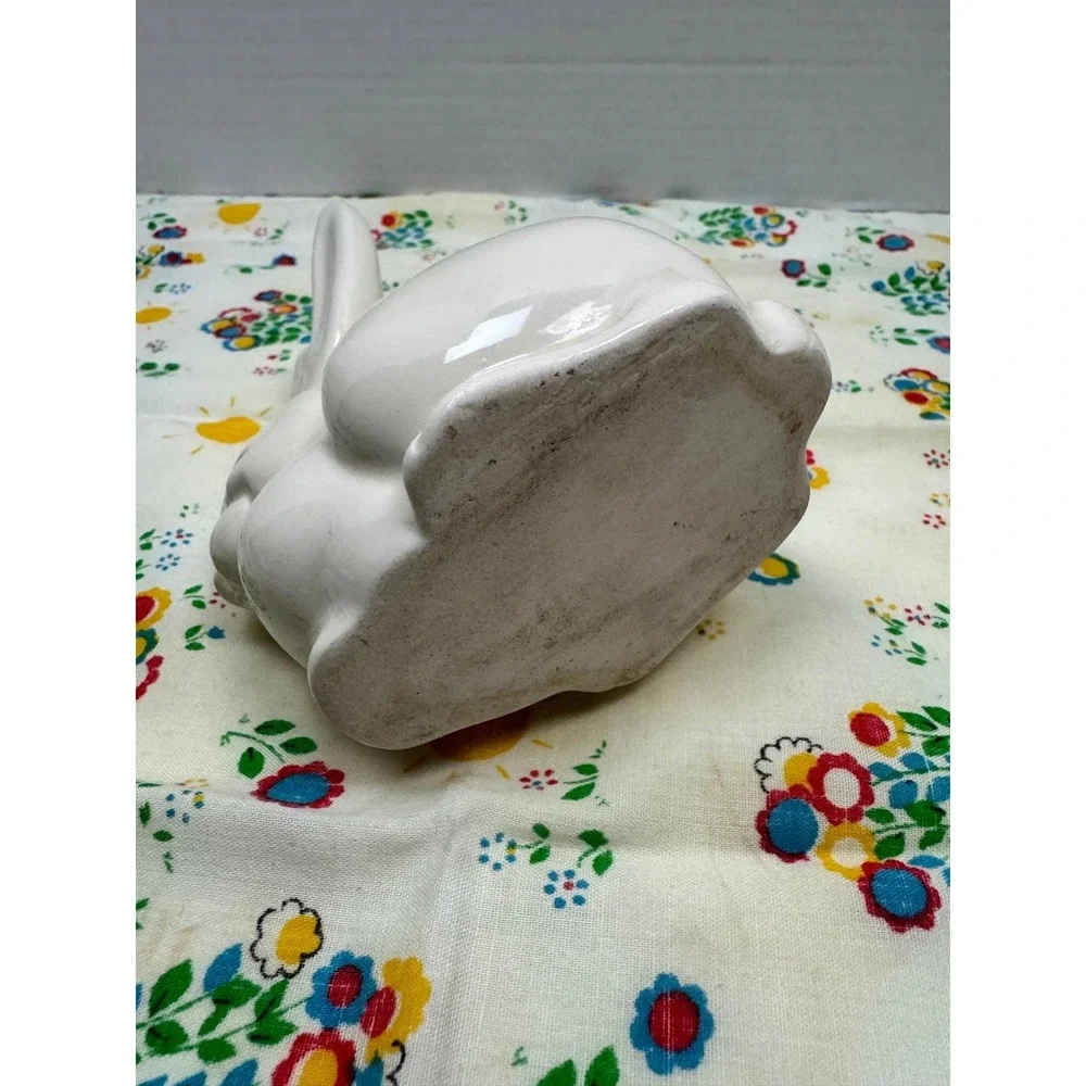 Vintage White Ceramic Bunny Rabbit Planter Succulent‎ Pot Easter Decor Kitsch